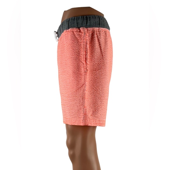 Chubbies Mens XL Seersucker Shorts 6” Inseam Striped Orange Neon Polyester EUC - Picture 3 of 10